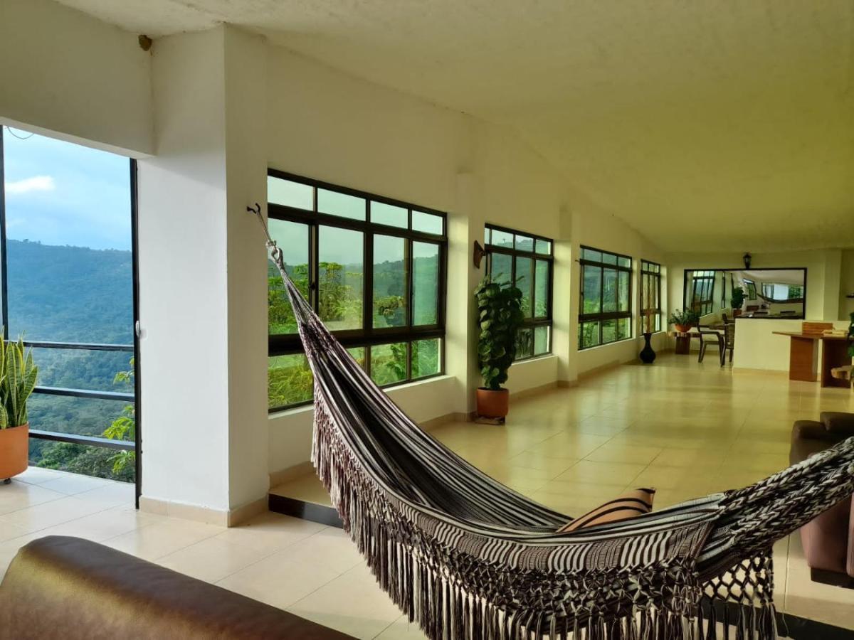 Casa Campestre La Roca *
