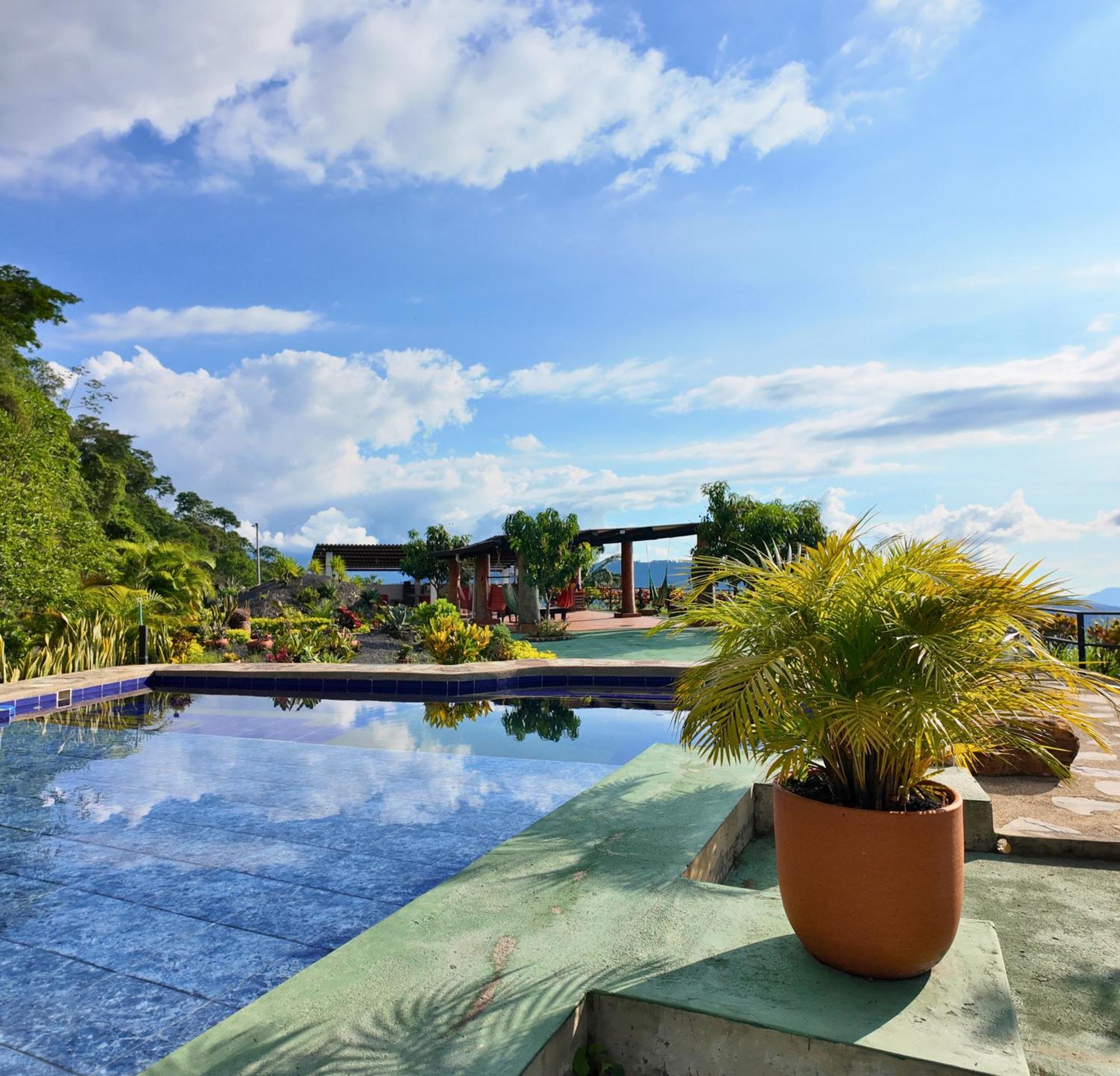 Casa Campestre La Roca Holiday home *